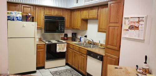 m103-2301 Balsam Dr, Arlington, TX, 76006-5966 | Card Image
