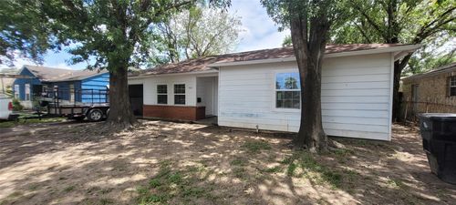 5811 Westdale St, Houston, TX, 77087-5256 | Card Image