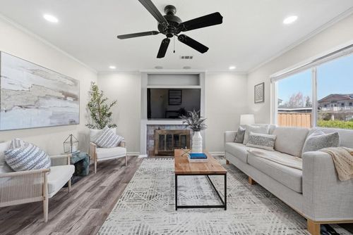 5083 Trenary Way, San Jose, CA, 95118-2627 | Card Image