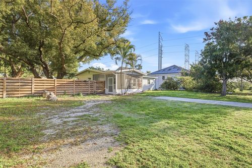 201 Dunkirk Rd, OLDSMAR, FL, 34677-4001 | Card Image