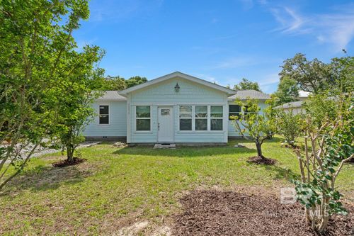 5275 Ornacor Ave, Orange Beach, AL, 36561-4118 | Card Image