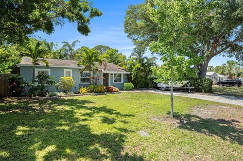 4108 W Bay View Ave, TAMPA, FL, 33611-1236 | Card Image