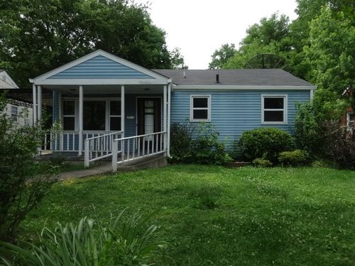 2605 Aspen Dr, Nashville, TN, 37208-1218 | Card Image