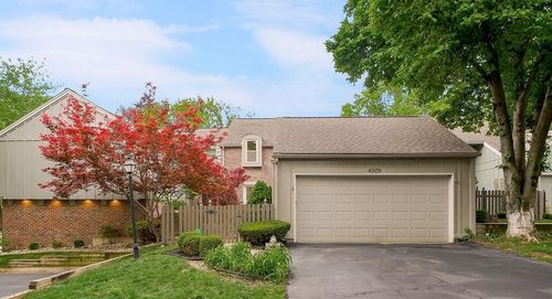4309 W 112th Ter, Leawood, KS, 66211-1716 | Card Image