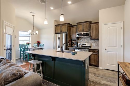 400 Haven St, Yukon, OK, 73099-7888 | Card Image