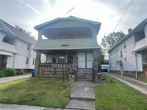 3569 E 154th St, Cleveland, OH, 44120-4913 | Card Image