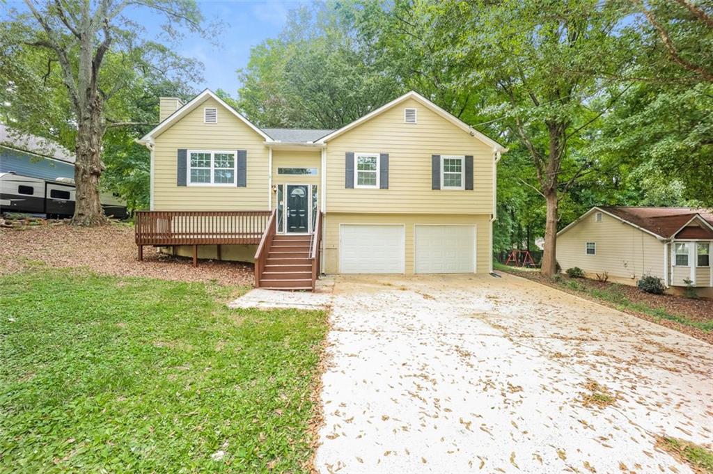 Kingswood Club Dr, Dallas, GA 30157