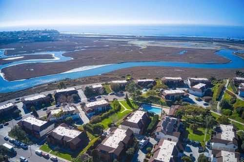 2556 Ocean Cove Dr, Cardiff by the Sea, CA, 92007-2207 | Card Image