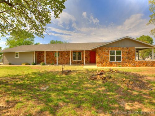 9019 N 28th West Ave, Sperry, OK, 74073-3891 | Card Image