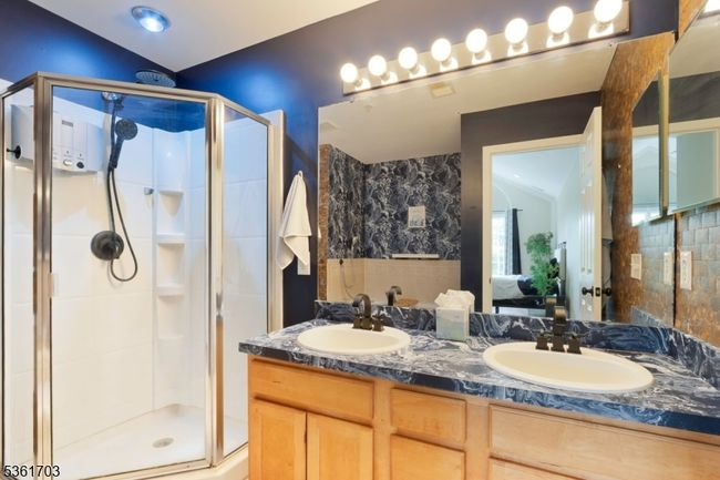 8-6 - 86 Lakeview Ct, Townhouse with 2 bedrooms, 2 bathrooms and null parking in Pompton Lakes NJ | Image 19
