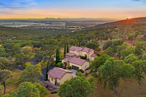 5133 Oak Grove Ct, Browns Valley, CA, 95918-9791 | Card Image