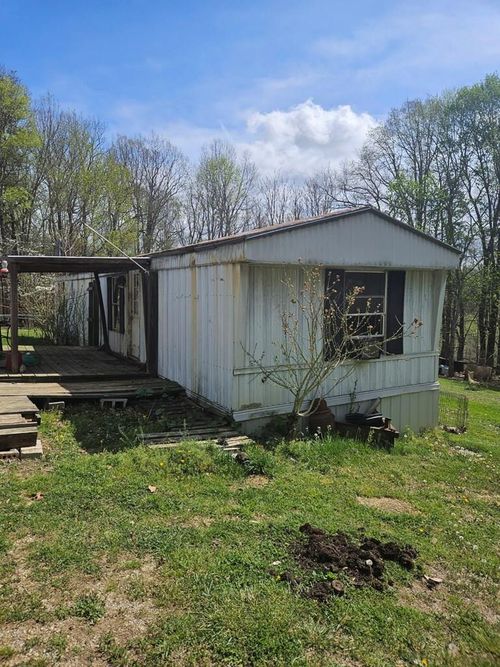 580 Captain Carter Rd, Spencer, TN, 38585-3801 | Card Image