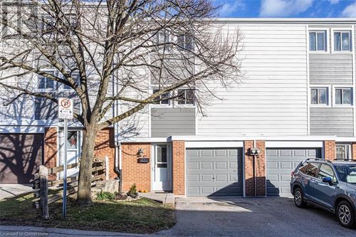 55-7 Patrice Crt, Dundas, ON, L9H5P4 | Card Image