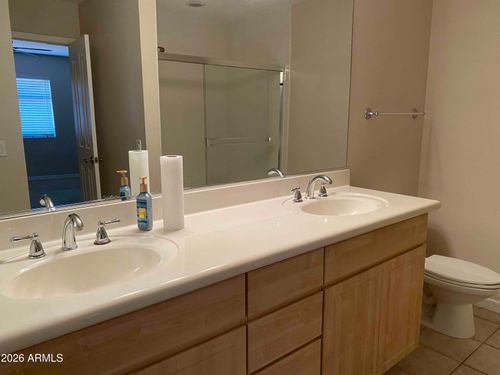 454-5104 N 32nd St, Phoenix, AZ, 85018-1473 | Card Image
