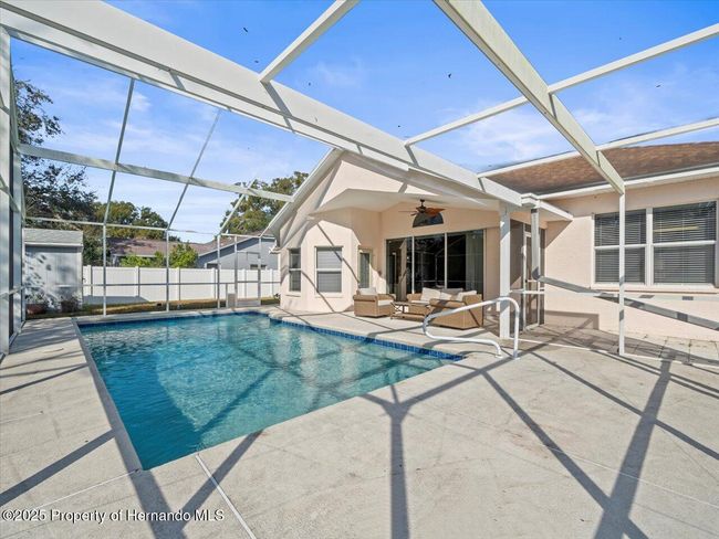 8484 Annapolis Rd, House other with 3 bedrooms, 2 bathrooms and null parking in SPRING HILL FL | Image 34
