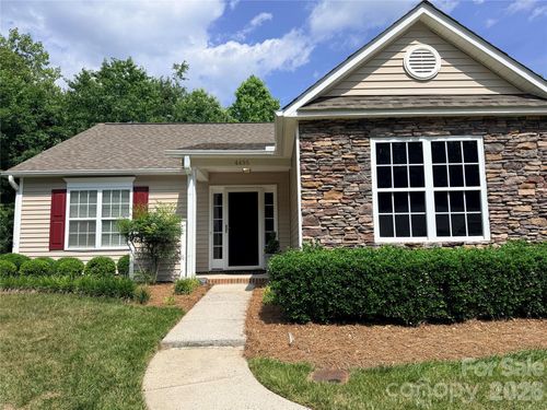 4495 Hanley Park Dr, Walkertown, NC, 27051-9223 | Card Image