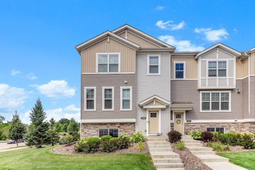 7689 Anthony Pt, Victoria, MN, 55386-3301 | Card Image