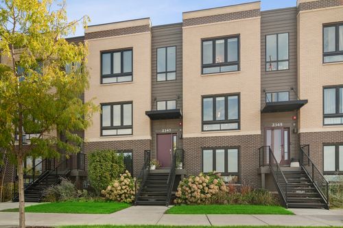 2347 Parkside Dr, Schaumburg, IL, 60173-5660 | Card Image