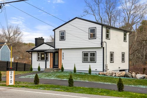 290 Park St, North Reading, MA, 01864-2716 | Card Image