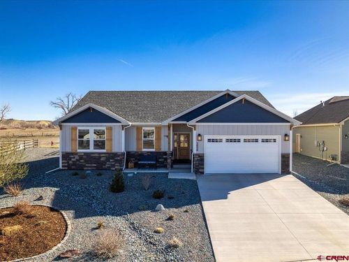 3856 Scarlet Ct, Montrose, CO, 81401-7587 | Card Image