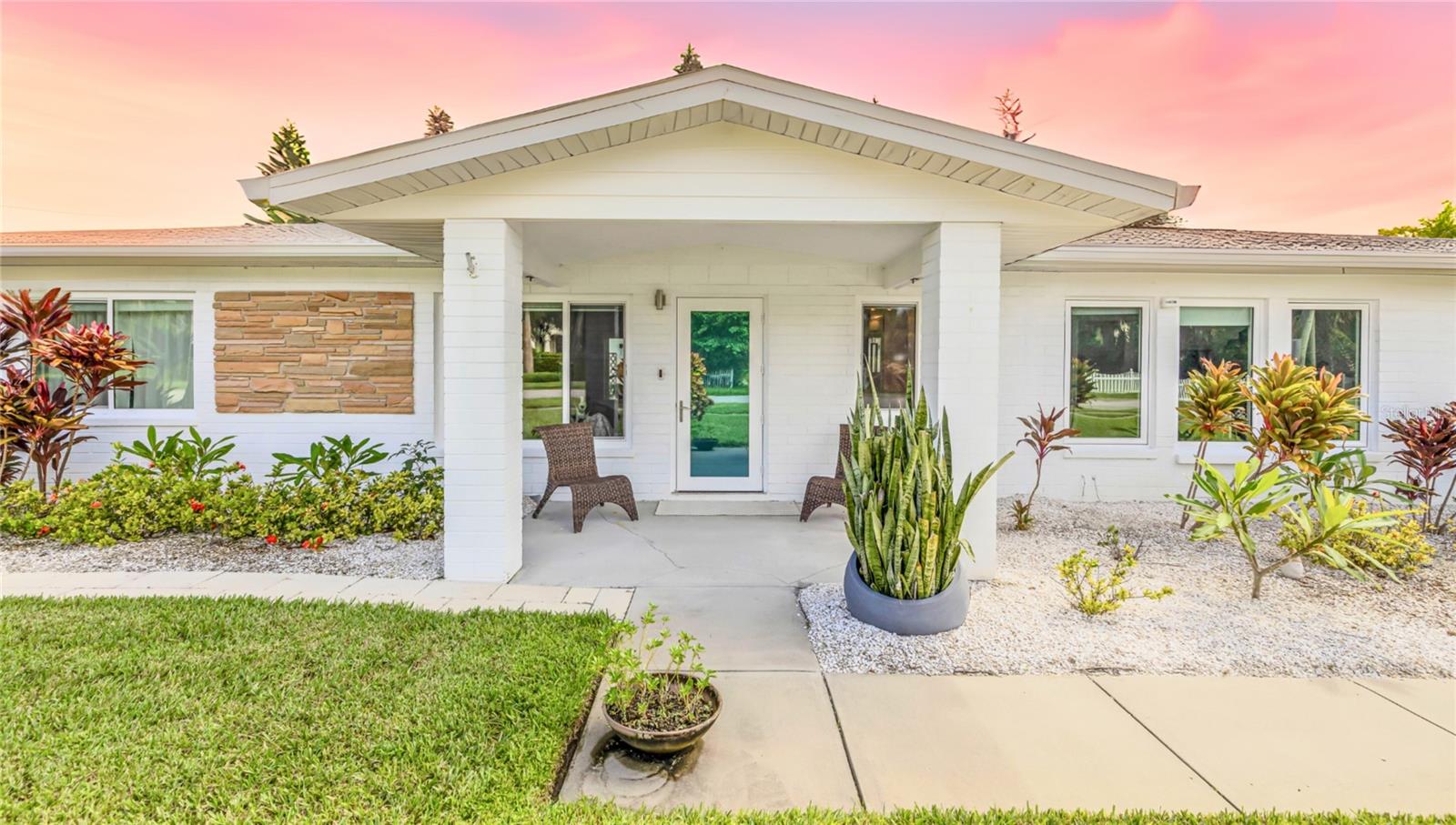 Peninsula Ave, New Smyrna Beach, FL 32169