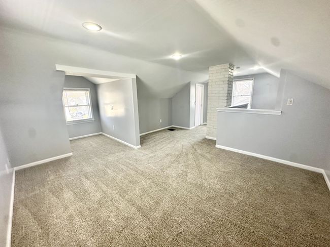 19412 Kenosha St, House other with 3 bedrooms, 1 bathrooms and null parking in Harper Woods MI | Image 16
