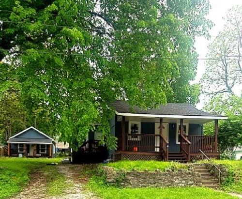 2611 45th Ave, Kansas City, KS, 66103-3407 | Card Image