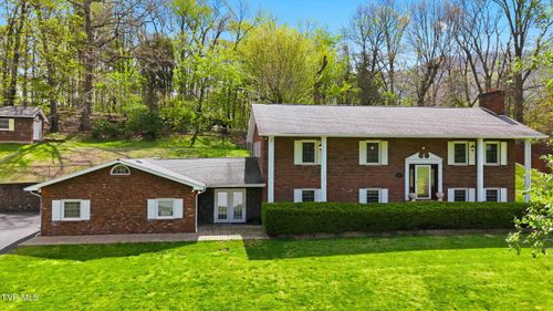 64 Dye Dr, Lebanon, VA, 24266-1130 | Card Image