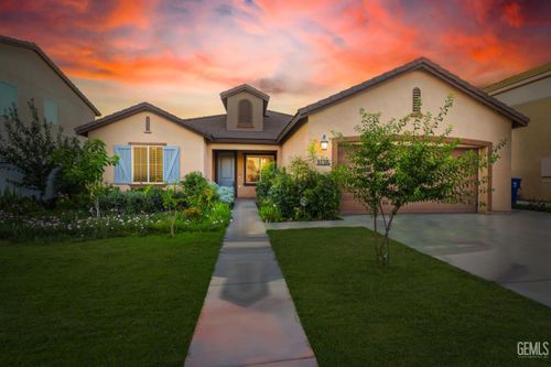 5110 Shimmer Brook Dr, Bakersfield, CA, 93313 | Card Image