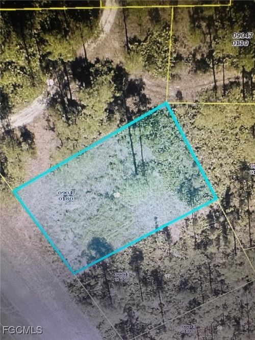 2106 Winnetka Dr, Lehigh Acres, FL, 33972 | Card Image