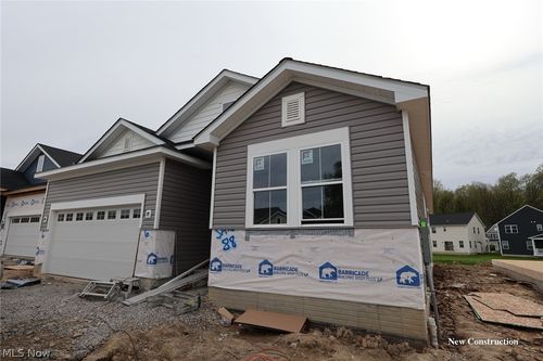 2426 Merriment Dr, Elyria, OH, 44035-1954 | Card Image