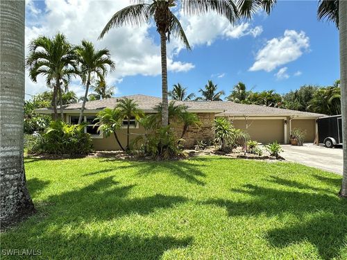 1010 Edgemere Dr, Fort Myers, FL, 33919-2608 | Card Image