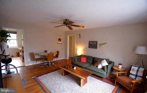 e-115 E Glebe Rd, ALEXANDRIA, VA, 22305-3009 | Card Image