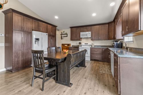 5125 Avalon Ln, Lolo, MT, 59847-9203 | Card Image