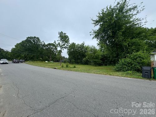 2211 Carmine St, Charlotte, NC, 28206-1019 | Card Image