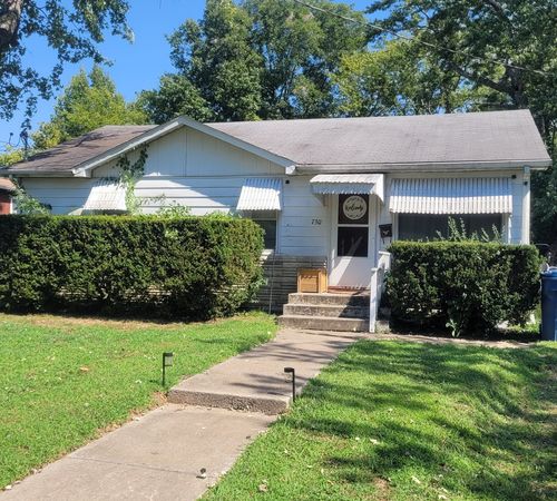 730 N 23rd St, Murphysboro, IL, 62966-1732 | Card Image