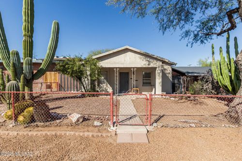 1249 E Waverly Street, Tucson, AZ, 85719 | Card Image