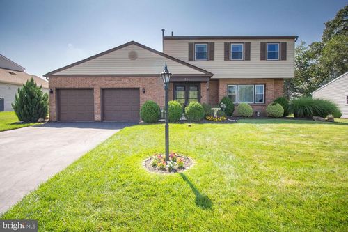 518 Ehret Rd, FAIRLESS HILLS, PA, 19030-3612 | Card Image