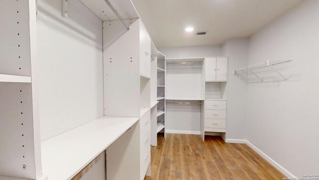 primary closet | Image 24