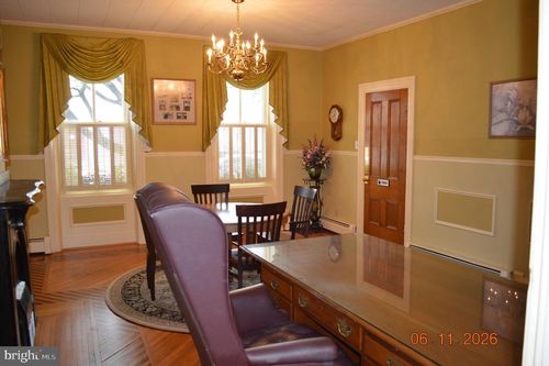 301 S Hanover St, CARLISLE, PA, 17013-3933 | Card Image