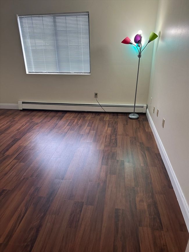UNIT-6 - 1700 Skyline Dr, Condo with 2 bedrooms, 1 bathrooms and 2 parking in Lowell MA | Image 19