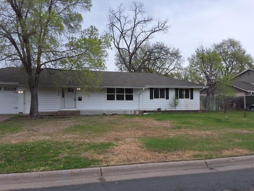 7632 Scott Ave N, Brooklyn Park, MN, 55443-3222 | Card Image