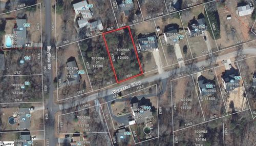 01 Wynette Ave, Taylors, SC, 29687-2548 | Card Image