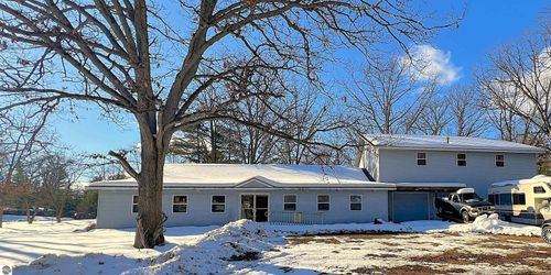 8722 Us Highway 31, Grawn, MI, 49637-9622 | Card Image