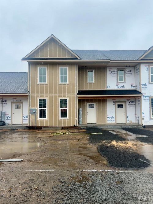 1198 Edington Ave, Moscow, ID, 83843-1028 | Card Image