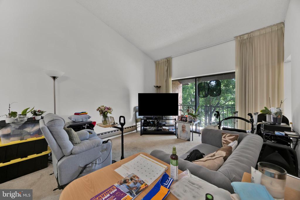 Residential in SILVER SPRING 4