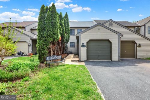 319 W Main St, Adamstown, PA, 19501-5016 | Card Image