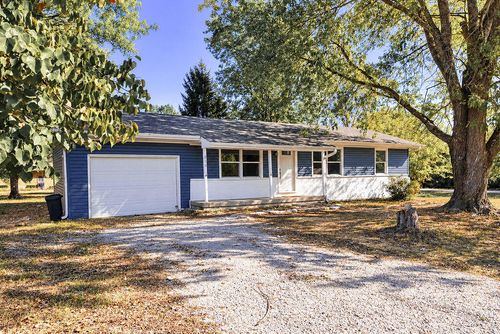 510 S Main St, Pleasant Hope, MO, 65725-8142 | Card Image