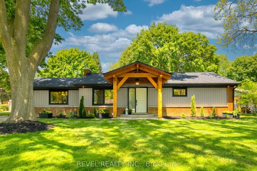 793 Green Lane, London, ON, N6H2V2 | Card Image