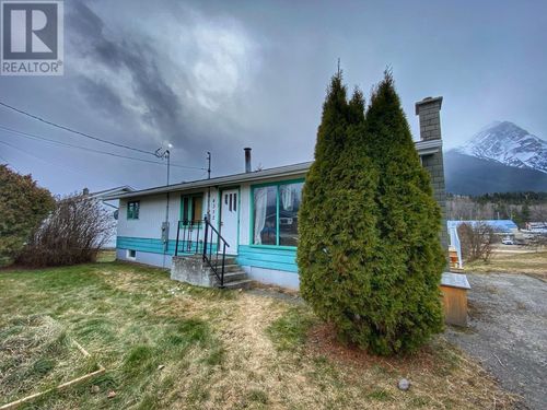4332 12th Ave, New Hazelton, BC, V0J2J0 | Card Image